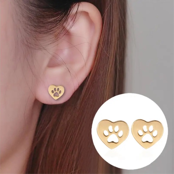 PAW HEART Prints  GOLD Stud Earrings with Gift Bag - Picture 1 of 4